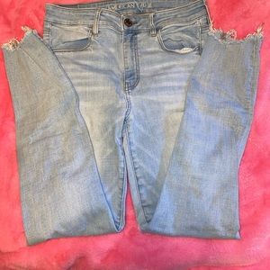 10 long distressed american eagle jeans
